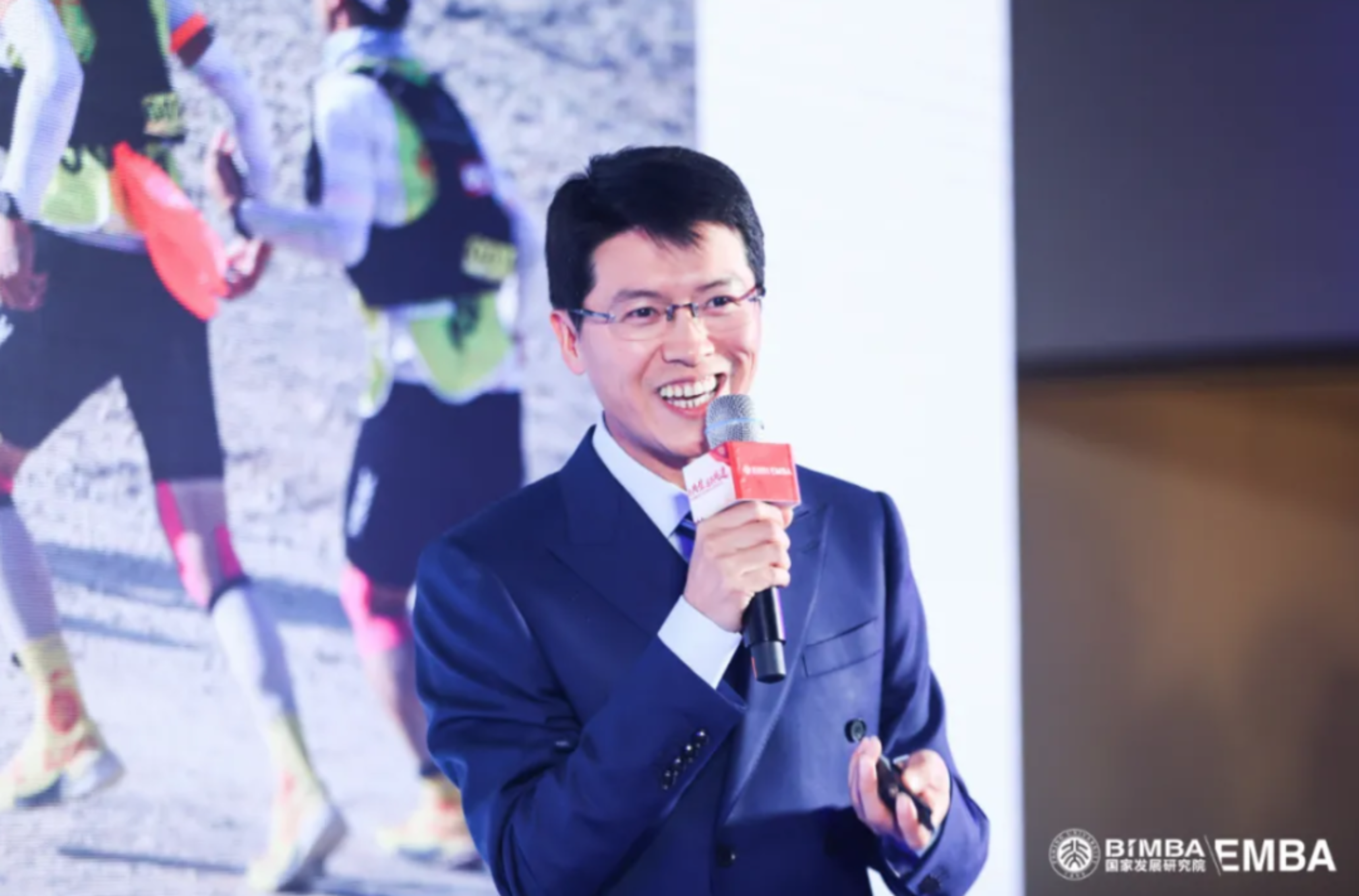 https://mmbiz.qpic.cn/mmbiz_png/ibGh4lTFYyo9qogNtia8yvZElPbvmuItAYFedCb9NS3UQjnAyXKOawJmctPH7Yf83PluPsic3kPLZ1hCbcznxBicPA/640?wx_fmt=png
