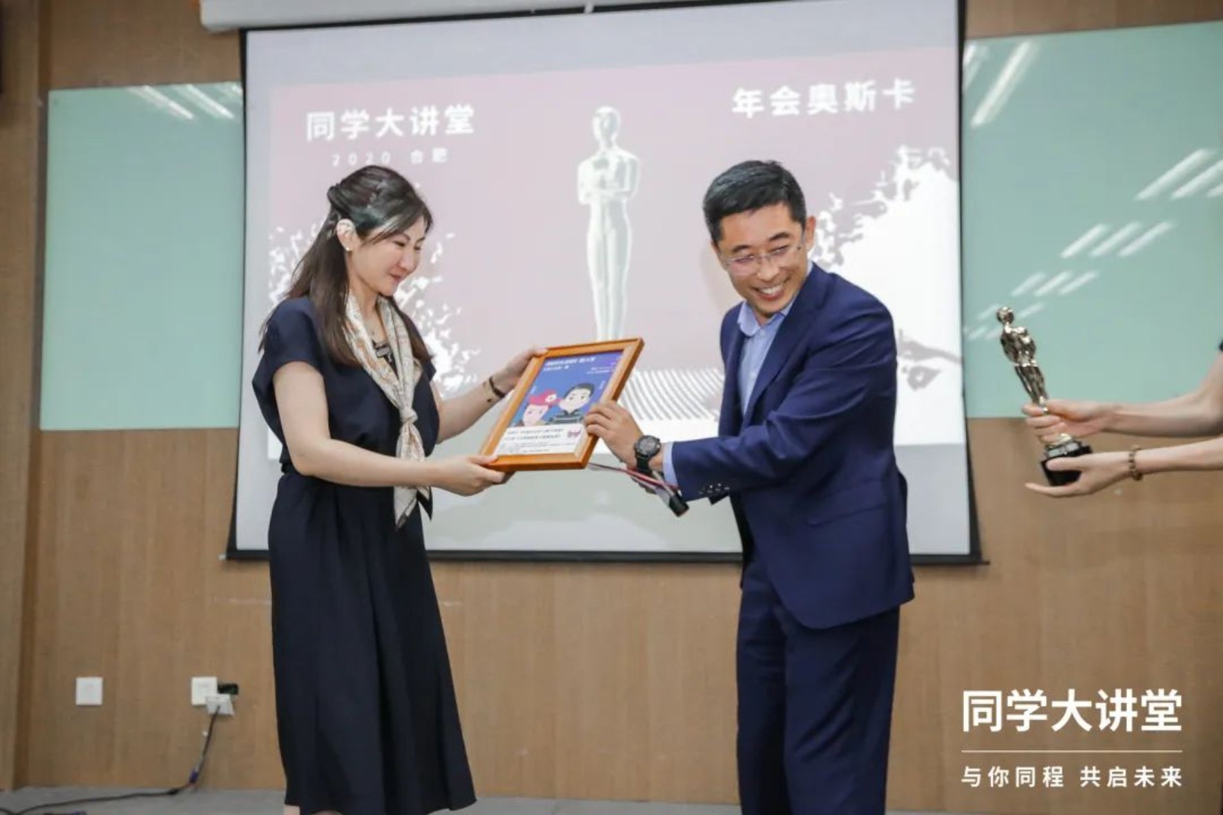 https://mmbiz.qpic.cn/mmbiz_jpg/icYYtflJnb6l7lx8tX55hU1N3SPj5IupvumdcKk3gm3a4kIgH4lUf7VKVIoFicAdJxXSNrcPI5jB6FQFOnp59DFQ/640?wx_fmt=jpeg