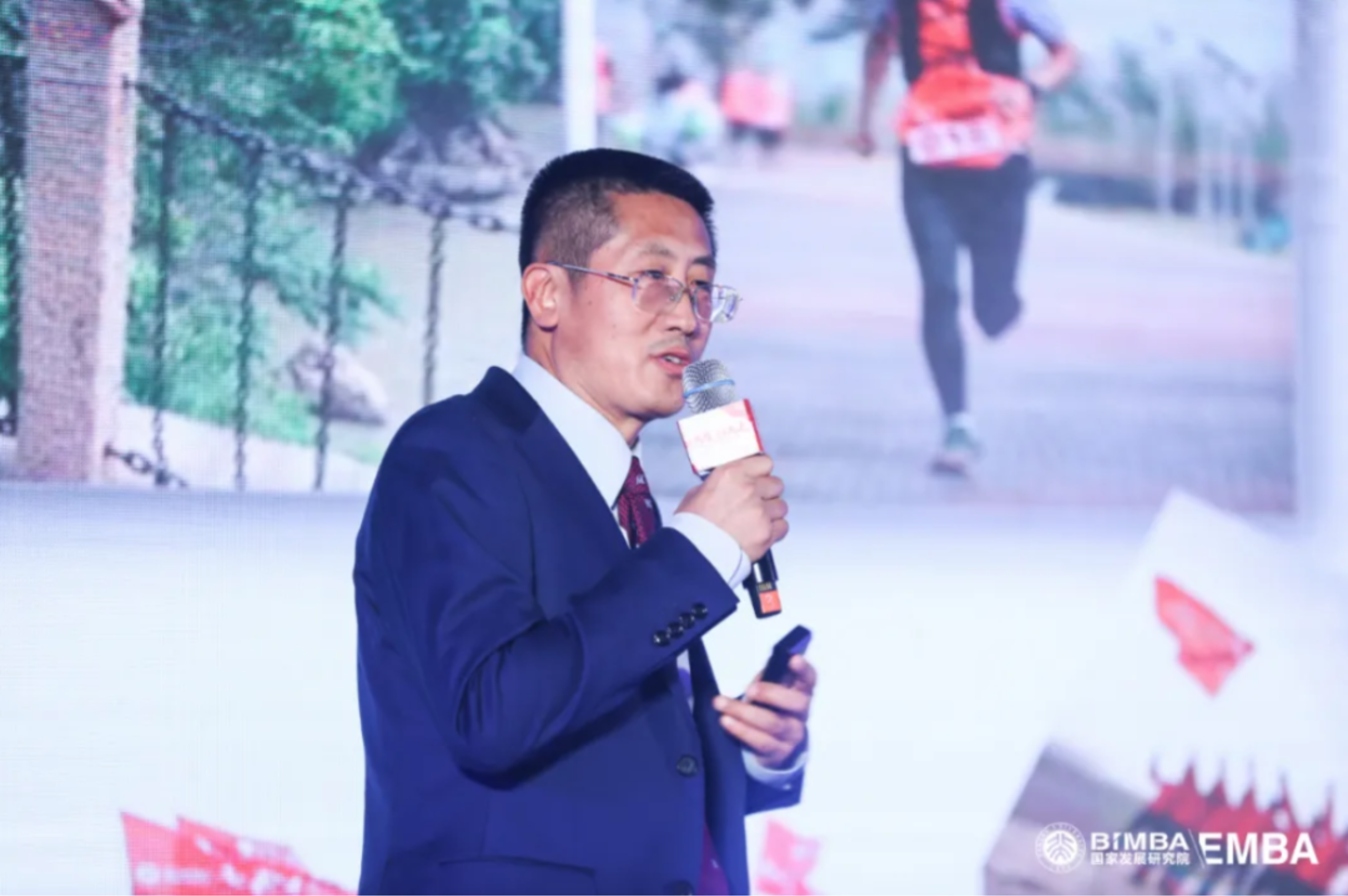 https://mmbiz.qpic.cn/mmbiz_png/ibGh4lTFYyo9qogNtia8yvZElPbvmuItAYaqibmhyicYVibmB9OycB4EHAdZA4HVgWsrLRXLuC9UTWg36M77nb58ODw/640?wx_fmt=png