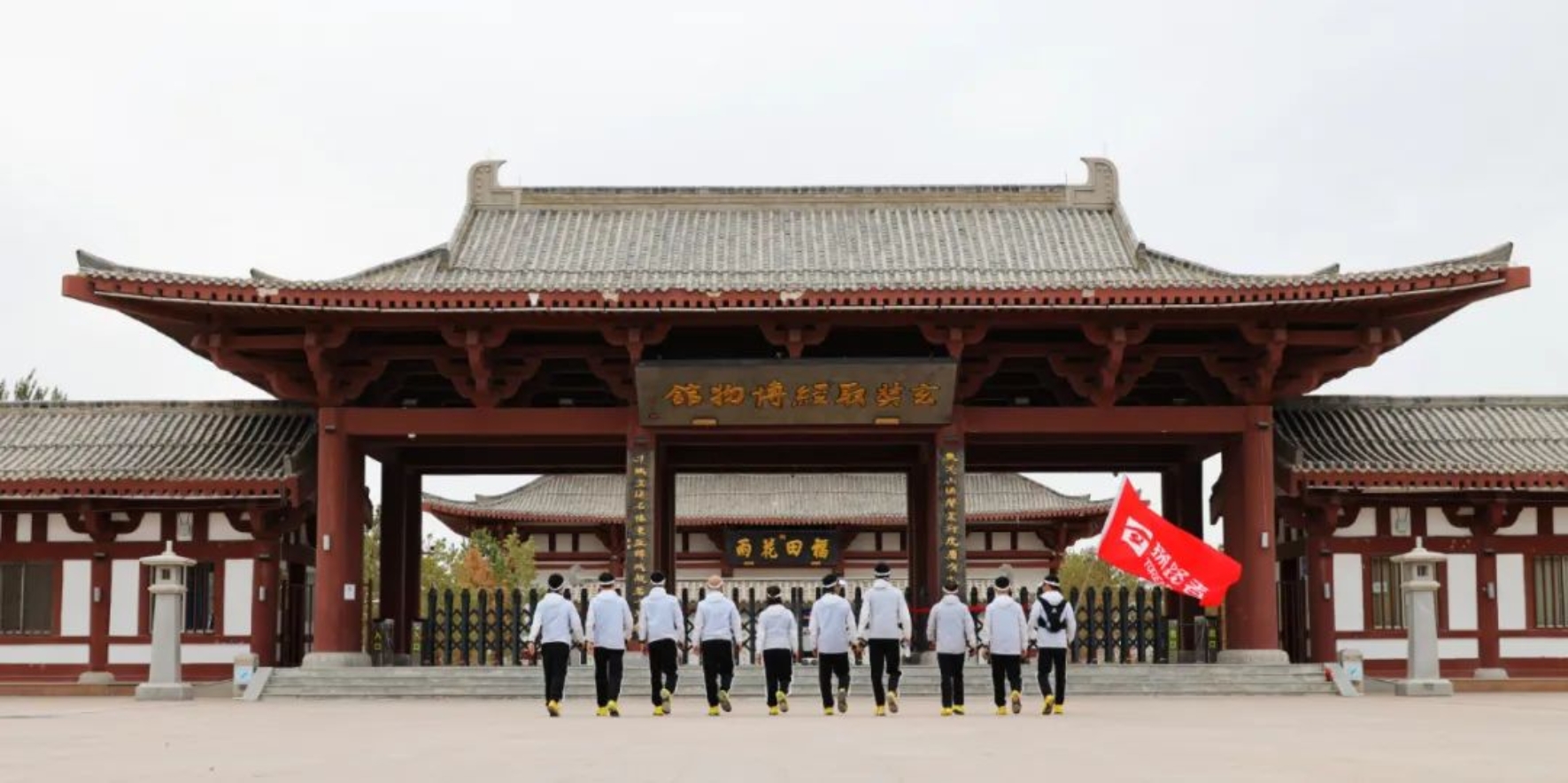https://mmbiz.qpic.cn/mmbiz_jpg/ibdls9iau38Jts2MrL6Oicib5rsobMNO4HkQGlCefeUnRicCA6bNlWzlKHOECtq4zKwU5NGUEW9B1O22kLX2cqoE4JA/640?wx_fmt=jpeg