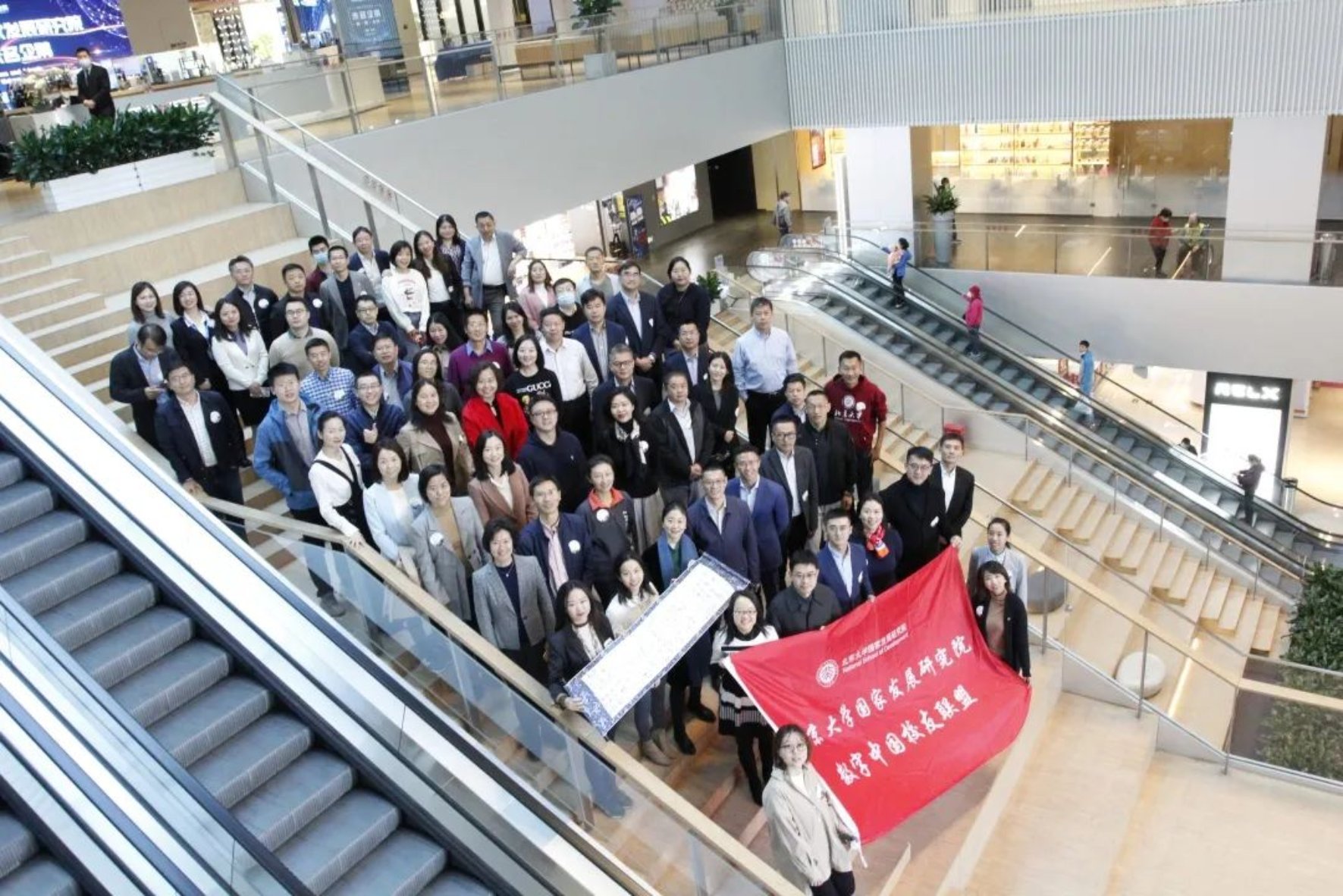 https://mmbiz.qpic.cn/mmbiz_jpg/ibGh4lTFYyo8T12lUkUxNpM3hX048Fkicv3L1icMtibDtRl2yibDH5tYMHhwfmTCoGz8jnam4GVQkxp9JLibJ5datFxQ/640?wx_fmt=jpeg