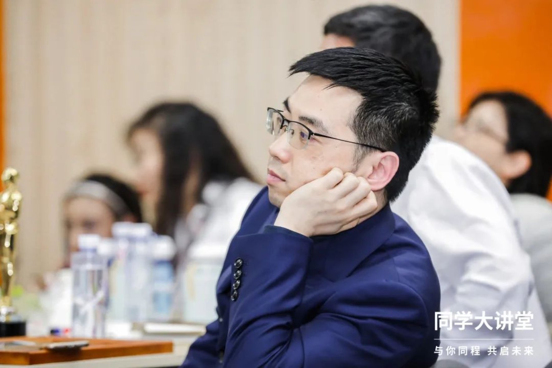 https://mmbiz.qpic.cn/mmbiz_jpg/icYYtflJnb6l7lx8tX55hU1N3SPj5IupvO4glgqjbYItxHtMGib9aSgMicbiaOD7ghfm8Bibzicpr0t9RvvoOaNibFiclA/640?wx_fmt=jpeg