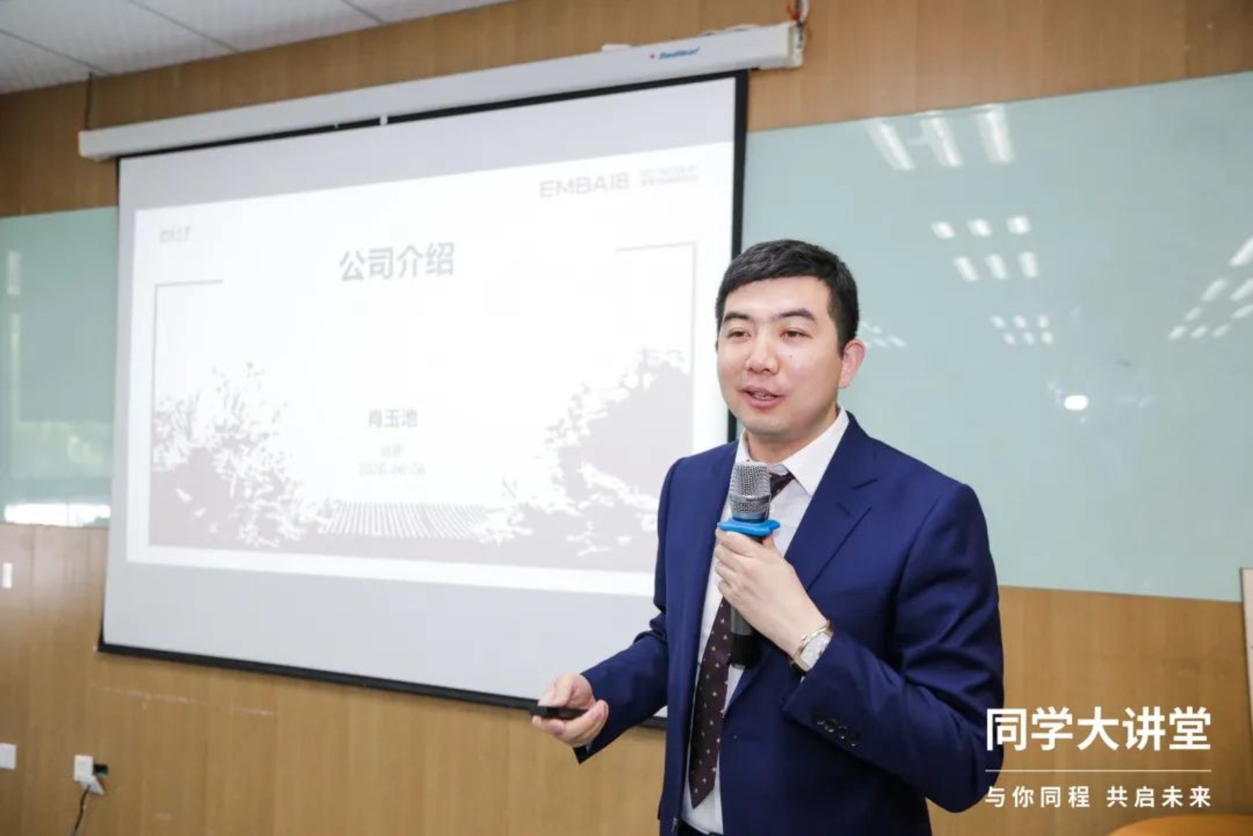 https://mmbiz.qpic.cn/mmbiz_jpg/icYYtflJnb6l7lx8tX55hU1N3SPj5IupvLGlbBpeiaIIORXRLr1Z3Irzze4dMafIcesicDUGhnvBUYBg8TcPyzKkg/640?wx_fmt=jpeg