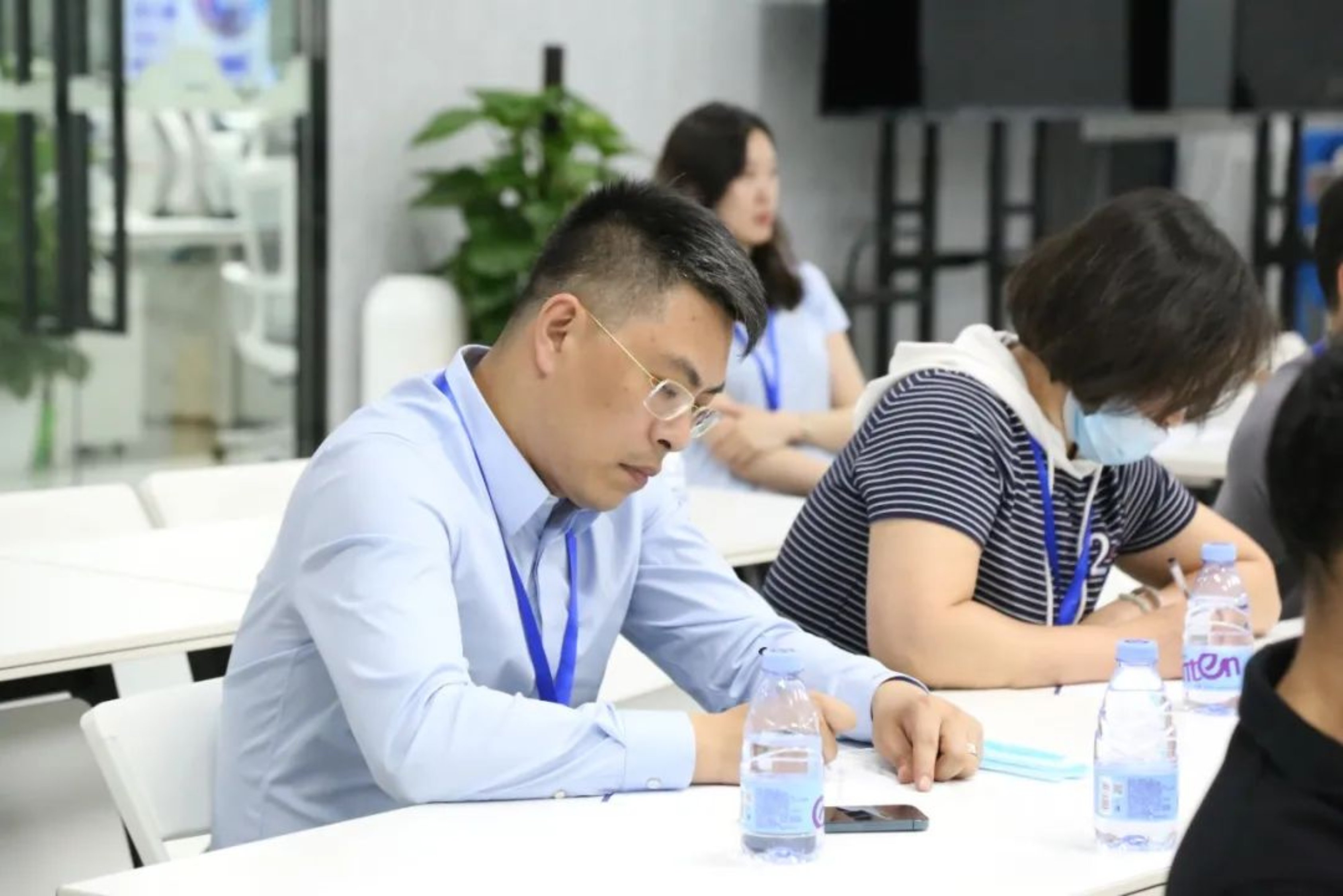 https://mmbiz.qpic.cn/mmbiz_jpg/ibGh4lTFYyoicTXib3Slfy0ibOxxZh0tpTpYiapyM91HosrSWlroVqZTqCjxNibPt4AWyVfo7aE6FB3Dcgn0iaBEDWzNg/640?wx_fmt=jpeg