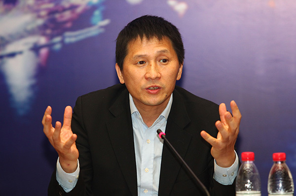 李建华