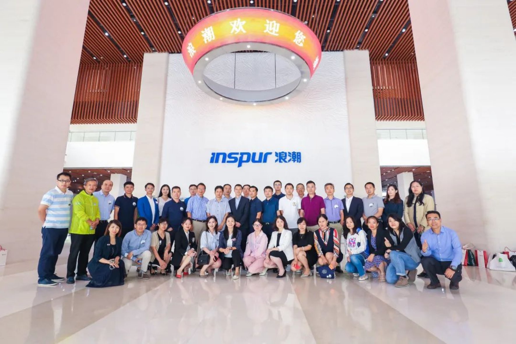 https://mmbiz.qpic.cn/mmbiz_jpg/ibGh4lTFYyoibcicb7WkR3fYXvLkUaXlrVTS6Mic0PDPp4iaqjEqasE4S1lQMEoTGWdxo3cOq4MprudynWOqicCDkxsQ/640?wx_fmt=jpeg