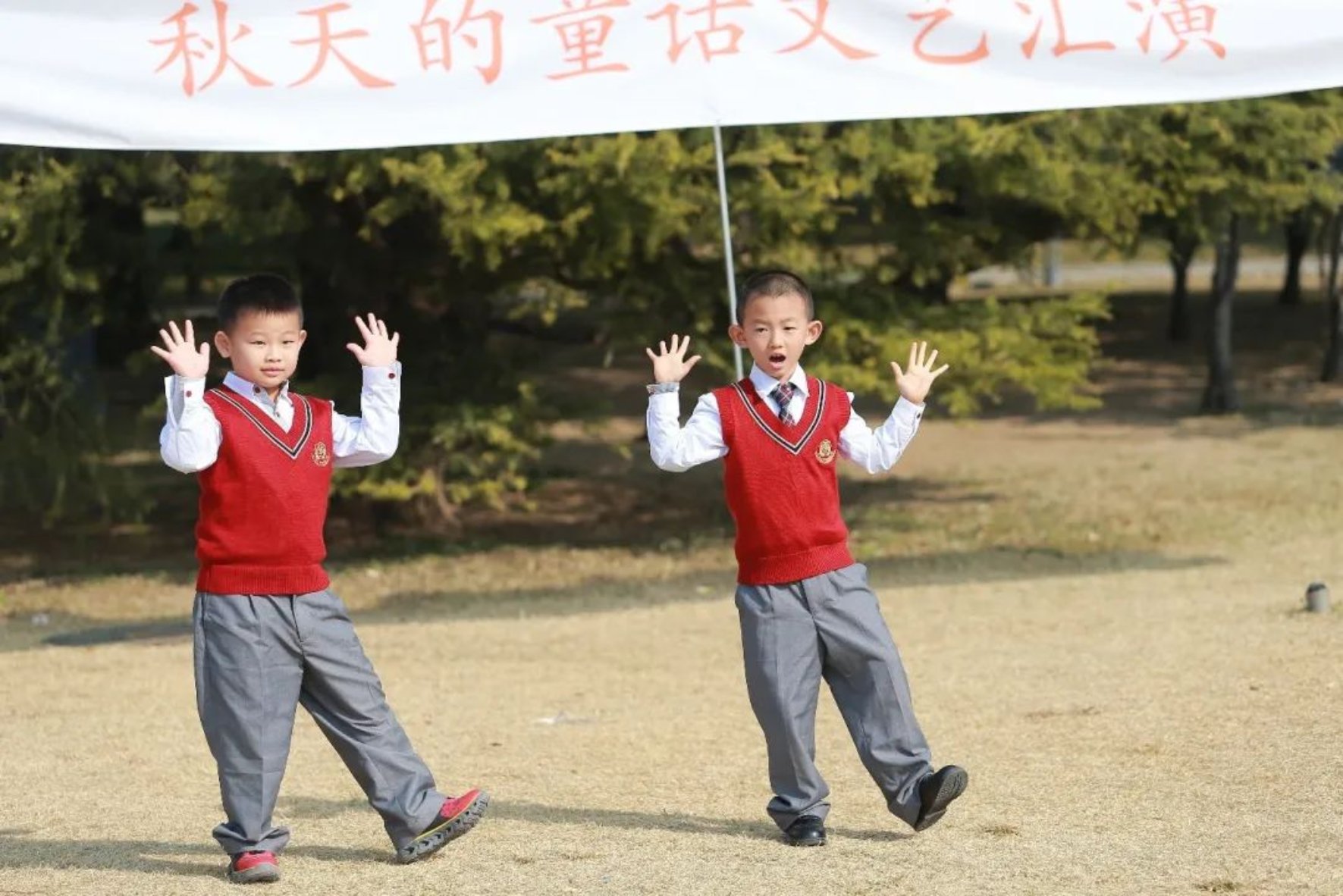 https://mmbiz.qpic.cn/mmbiz_jpg/ibGh4lTFYyoibwGiciaRgSxm488VRVXxQtsdYaSchhz7AP2vbTJicZFtuUcSGciaxoOavHlxibt6o0icOicT7RyKVibE4fJA/640?wx_fmt=jpeg