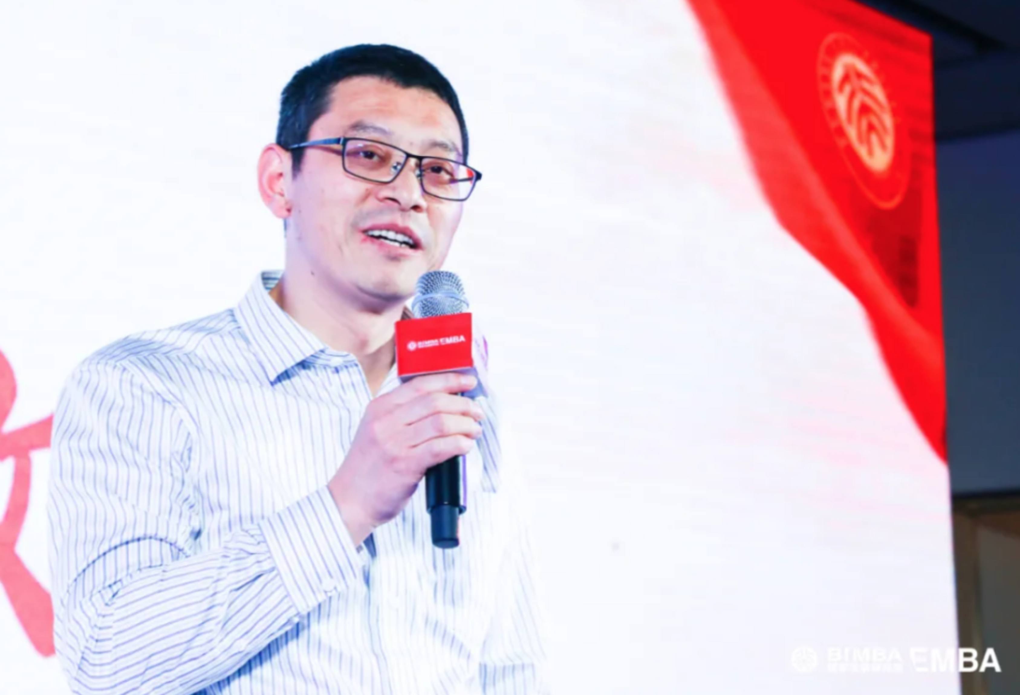https://mmbiz.qpic.cn/mmbiz_png/ibGh4lTFYyo9qogNtia8yvZElPbvmuItAYp5EGg7nicjsObKMAE2jf7suM4dQ5e4FC0M8YNuxNVTJrCptyzc5sjjw/640?wx_fmt=png