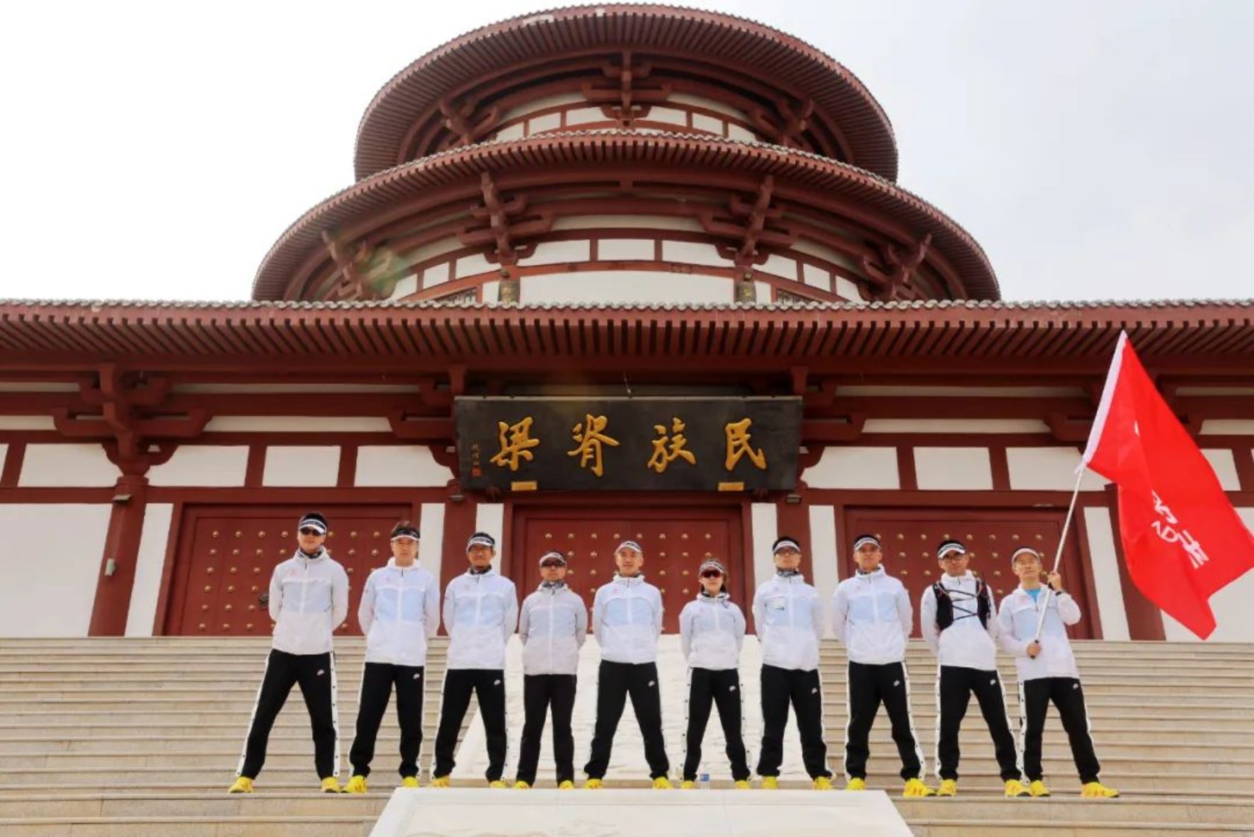 https://mmbiz.qpic.cn/mmbiz_jpg/ibdls9iau38Jts2MrL6Oicib5rsobMNO4HkQyRGUiaYrehrucNdxAicibPSXSRoOFVT0ceP5eICHX6ibSoqHlH2j5DZiahw/640?wx_fmt=jpeg