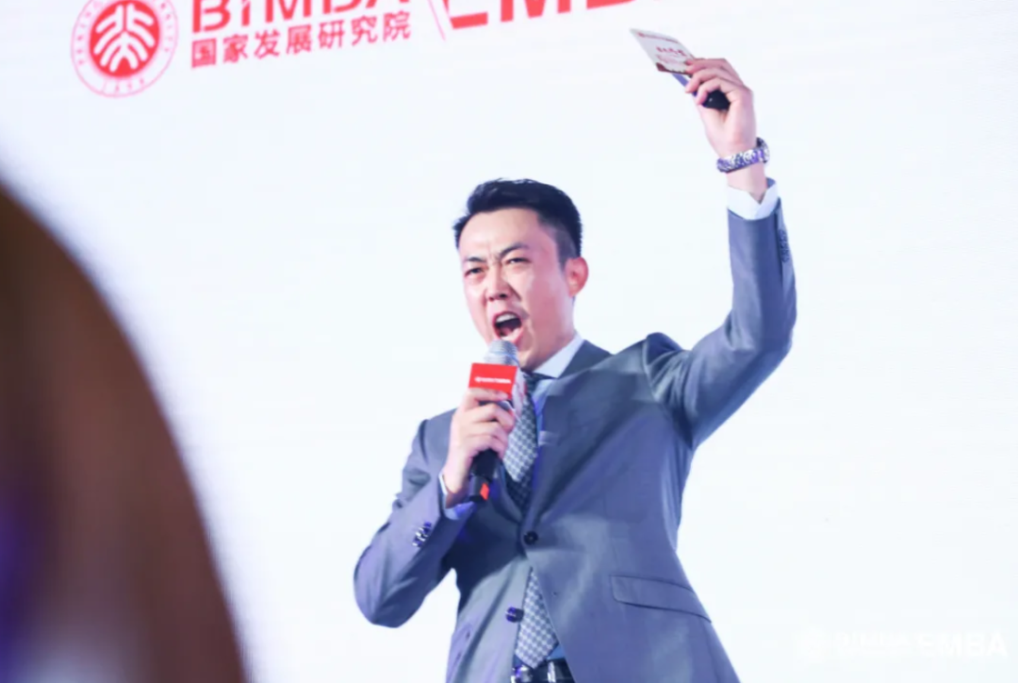 https://mmbiz.qpic.cn/mmbiz_png/ibGh4lTFYyo9qogNtia8yvZElPbvmuItAYoSTNiabIYbInUh4FoX9FrRTPBbkDXBib6MiaLyf40verTDYmRzV0QiaAxw/640?wx_fmt=png