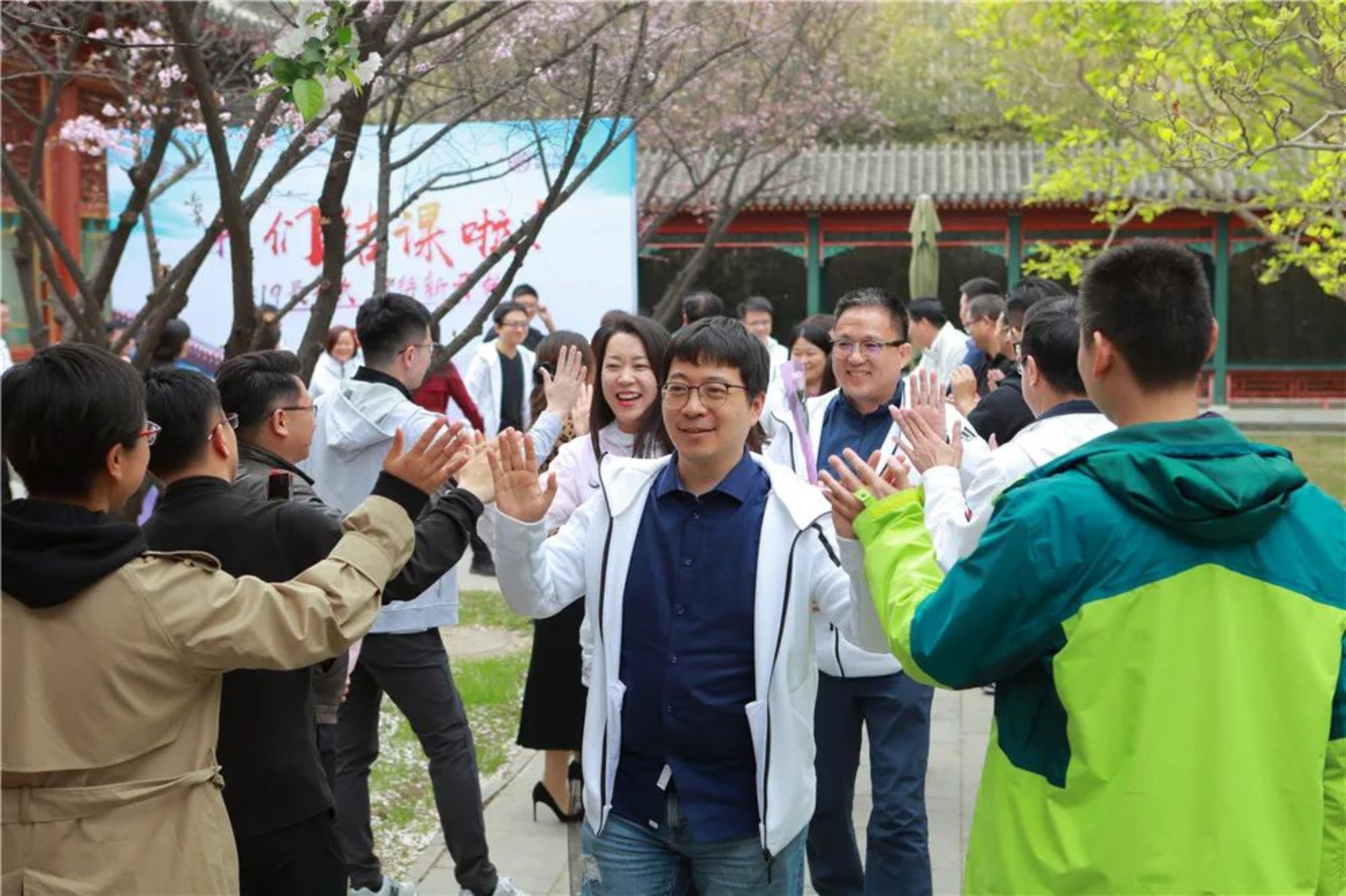 https://mmbiz.qpic.cn/mmbiz_jpg/icYYtflJnb6mGyicV4lv1d0BKfOBicXjxb6AKCiaNKMJQQ0QmfKJQs2eG7FcLYM5ibyI0D6NrS5OVIpqNrmfJr8Eeeg/640?wx_fmt=jpeg