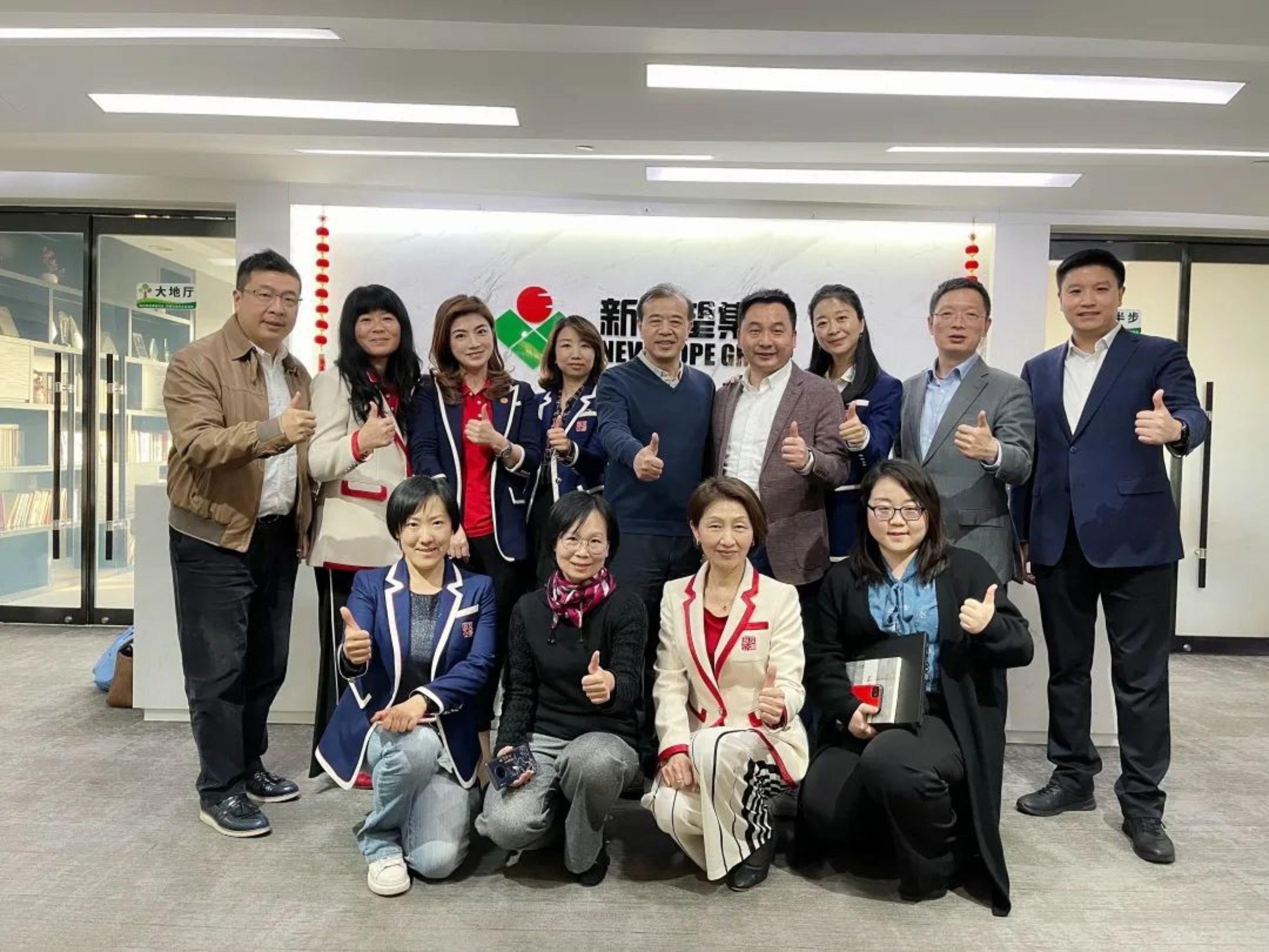 https://mmbiz.qpic.cn/mmbiz_jpg/ibGh4lTFYyo8KB85qV8YzAOScN1uf0ZPLgN7Dbia0Bod1pGQNaibzXId23KN6Iu31lpwBhgrcfQhn2ic8kFoaVUB9Q/640?wx_fmt=jpeg