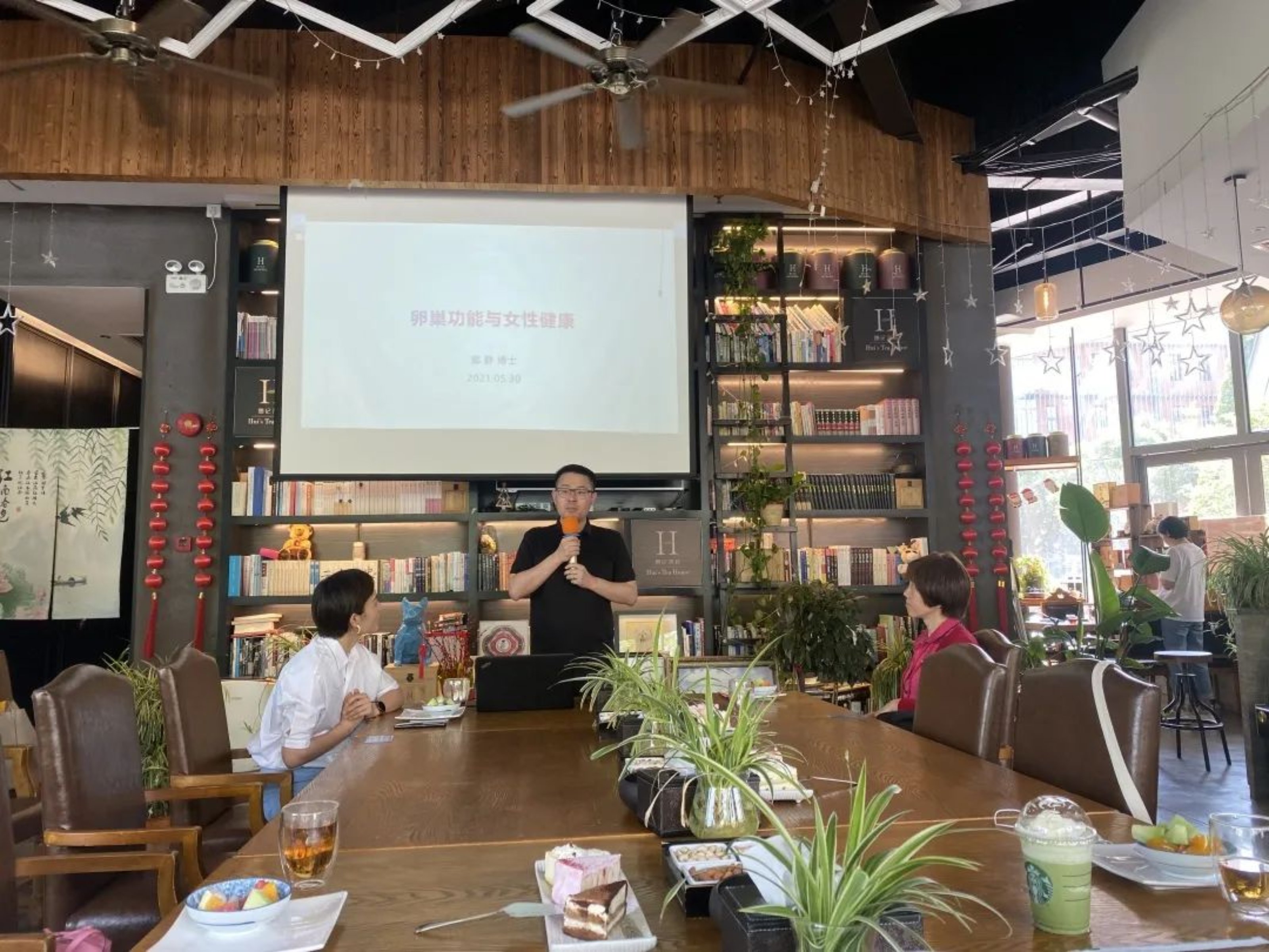 https://mmbiz.qpic.cn/mmbiz_jpg/ibGh4lTFYyoichyHr2ksNHBq0ogtxBhgCviaIomE1a8zG24iafUSlXACE8hLpAIFlNckmXvs3YgXqoL4MjicB1lchhQ/640?wx_fmt=jpeg