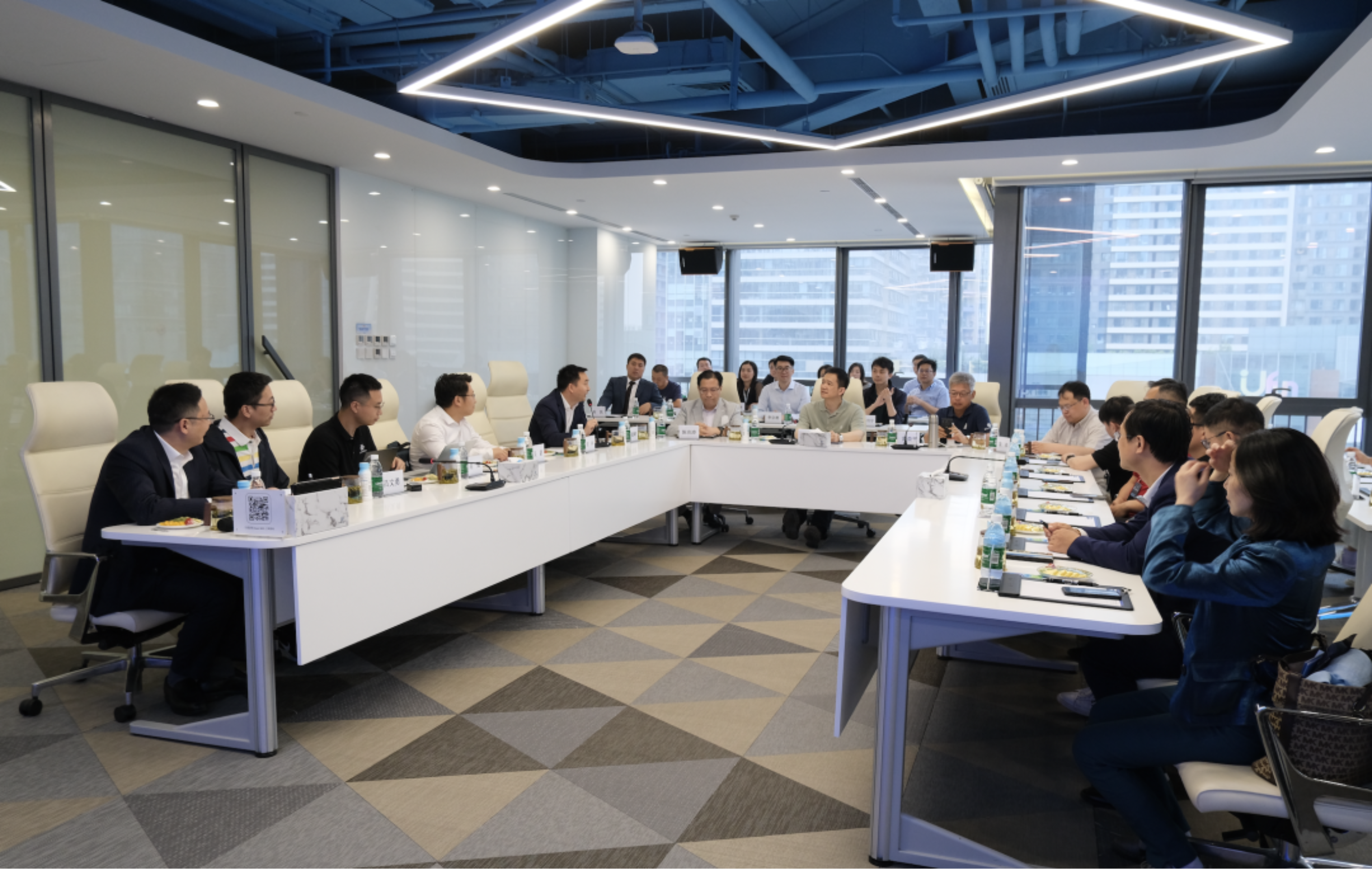 https://mmbiz.qpic.cn/mmbiz_png/ibGh4lTFYyoib8CV4z671w5pthS5Ls2YrfjPG5UtlylacDFnMYGmEgfiaeIgBMgNcYwzABJUtkYkKX8ib9ngNMGVkQ/640?wx_fmt=png